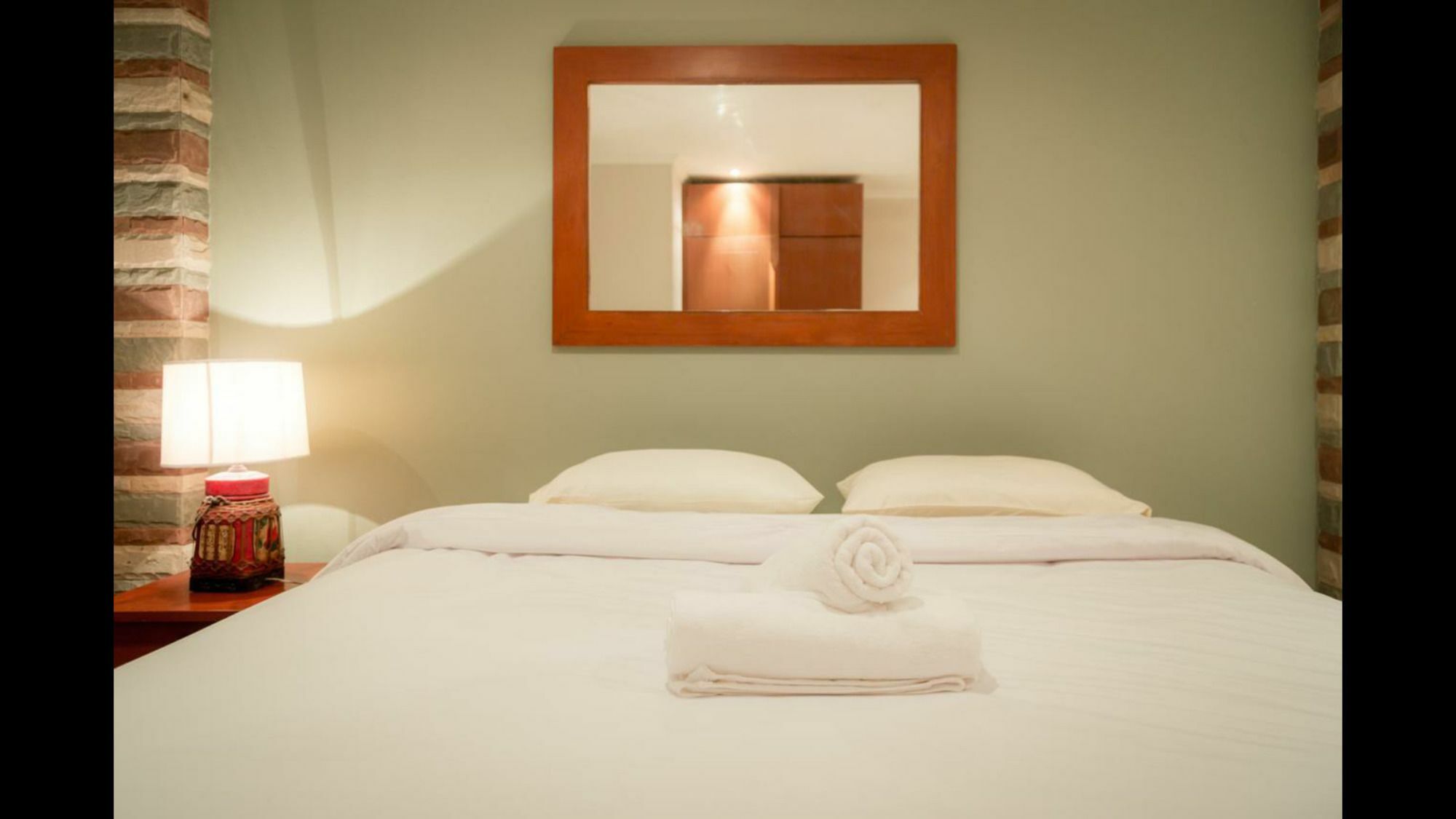 Avenue Beach Hotel Jomtien Beach Esterno foto